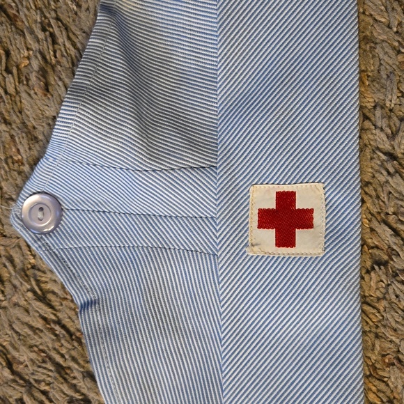 Vintage Red Cross  Head Scarf - Picture 2 of 4